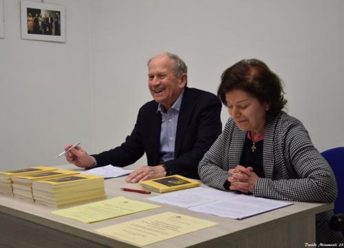 Presentazione libro di Carlo Pasetti 